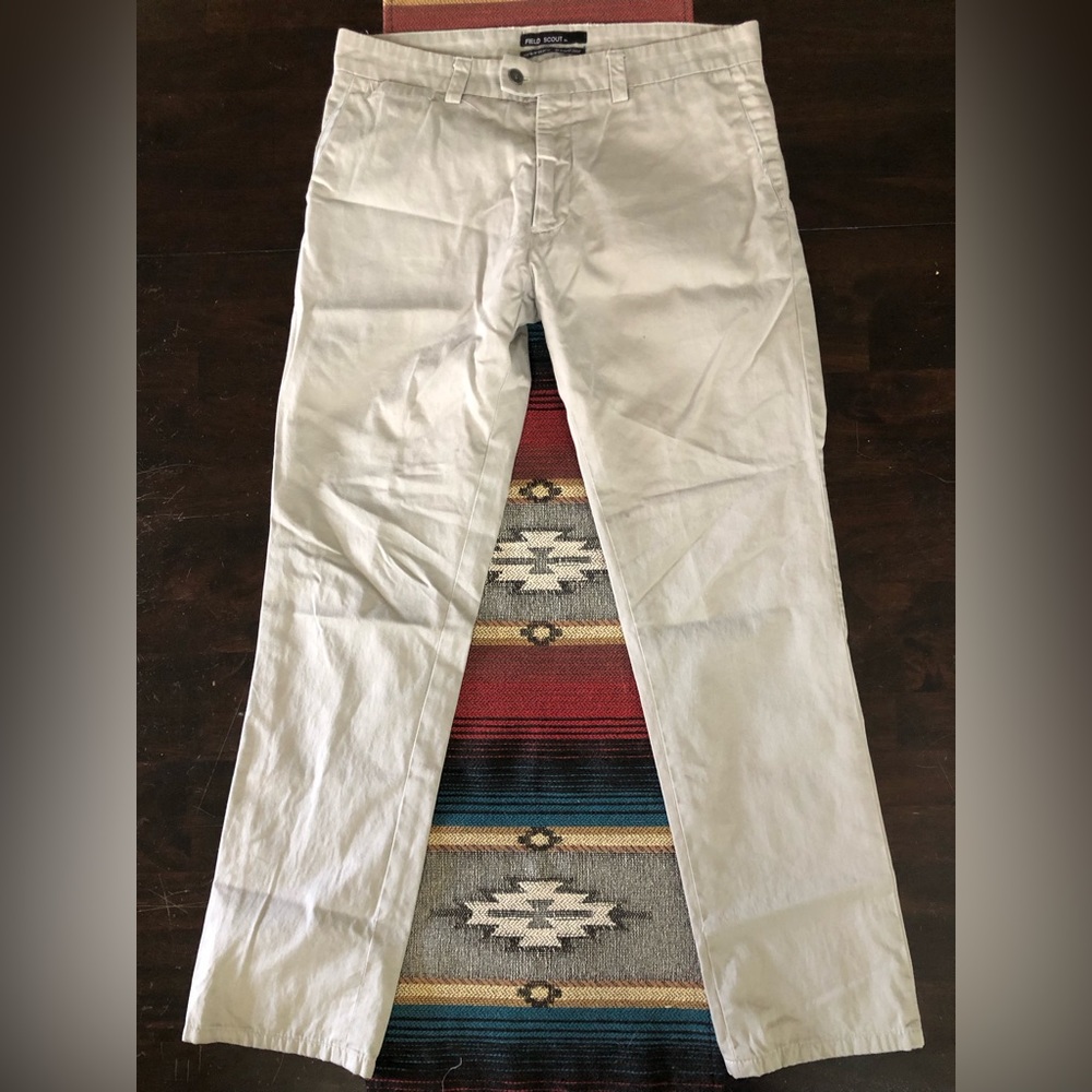 Field Scout cotton chinos